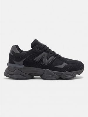 2. Sneakers logata Nero