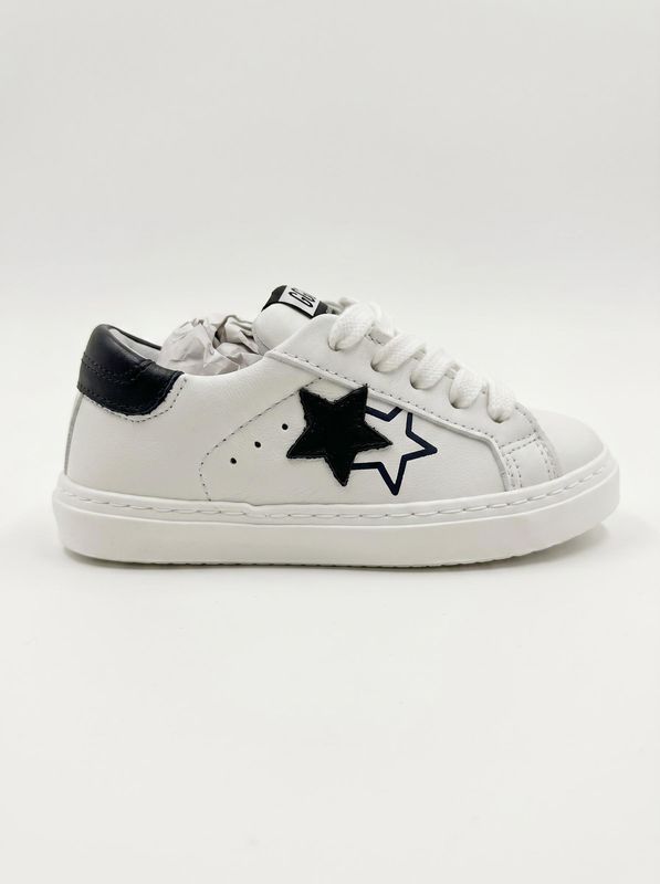 2. Handcrafted sneakers with side logo White-Blue 2Star ssb3408