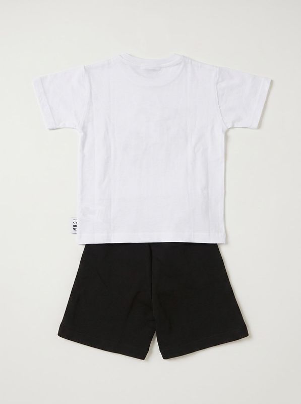 2. Complete with logo Black and White Icon inbfs001224