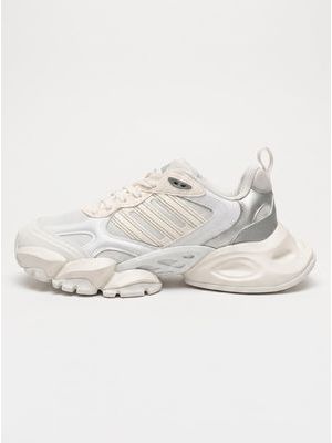 1. Sneakers Bianco