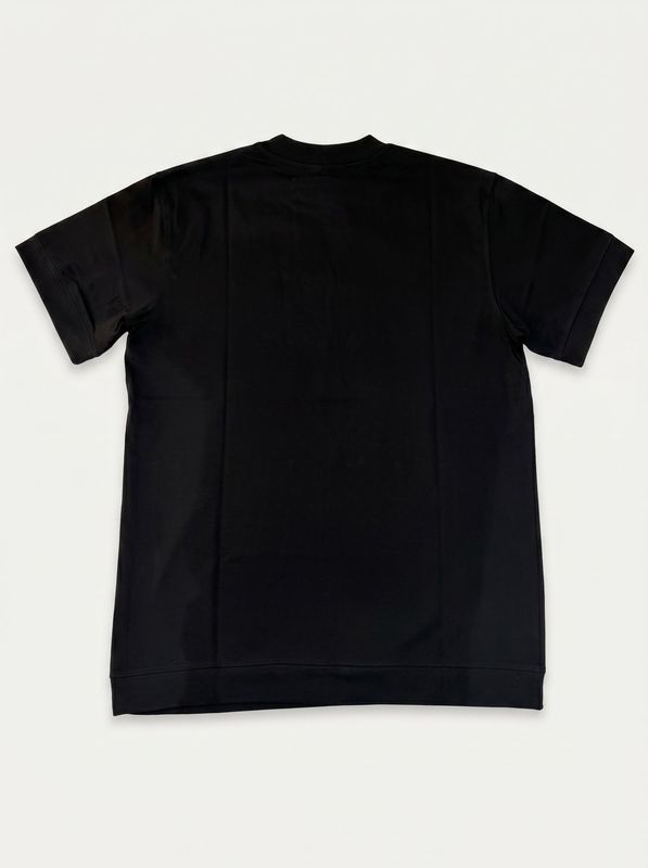 2. One-color T-shirt with raised logo Black Soldier sol.28 jeans