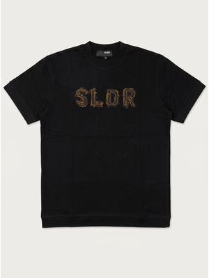 1. One-color T-shirt with raised logo Black