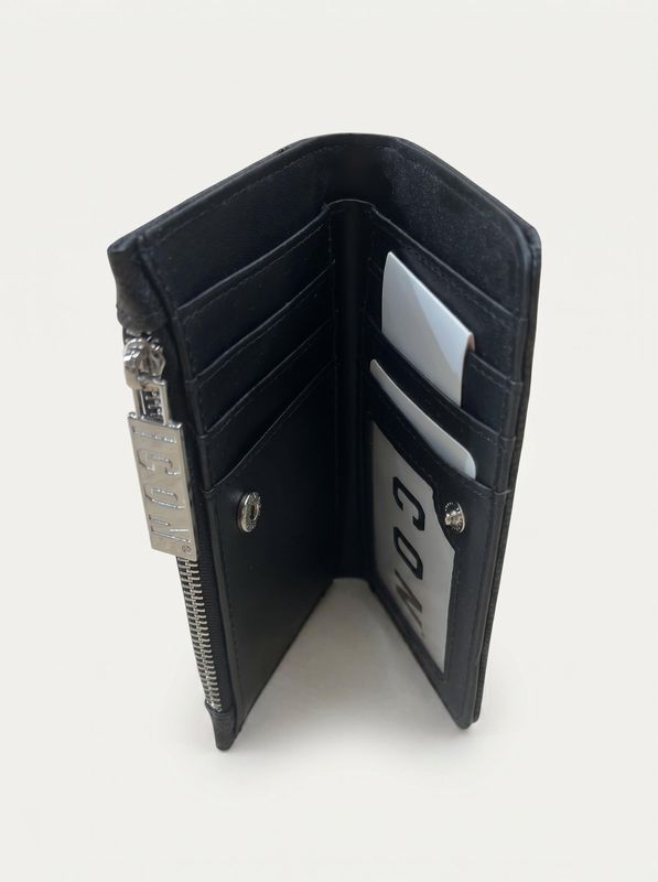 3. Wallet Black Icon icps05a42