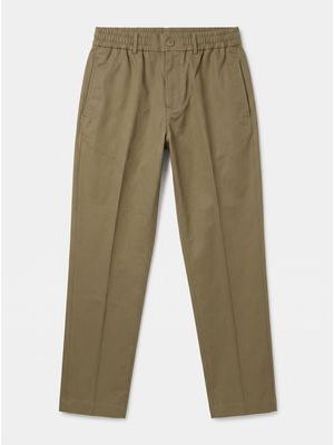 1. Slim trousers Beige