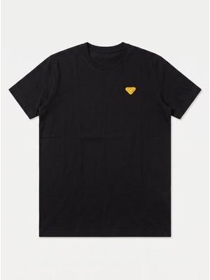 1. T-shirt logata Nero-Giallo