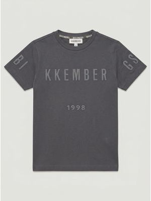 1. T-shirt logata Blu