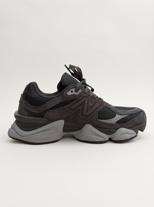2. Sneakers logata Grigio New Balance u9060288