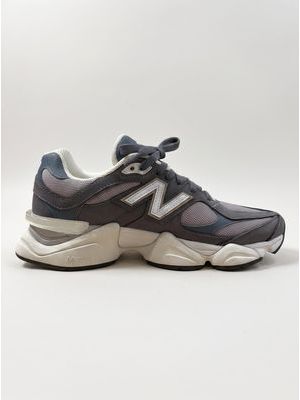 2. Sneakers logata Viola-Bianco