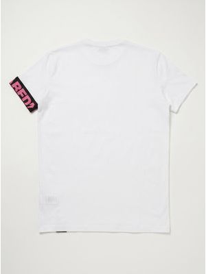 2. Solid color T-shirt White