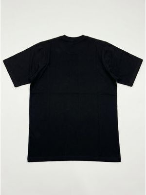 2. Solid color T-shirt with central logo Black