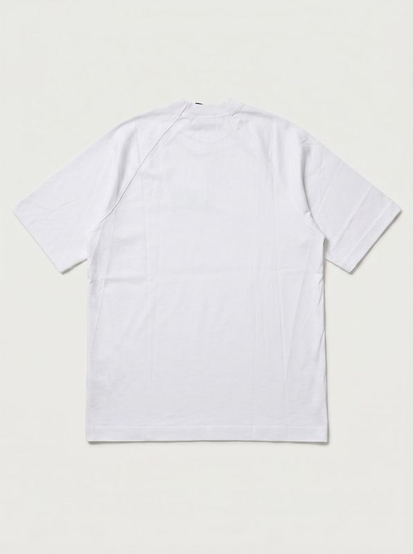 2. Solid color T-shirt White Jacquemus 245js212