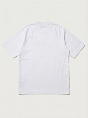 2. Solid color T-shirt White