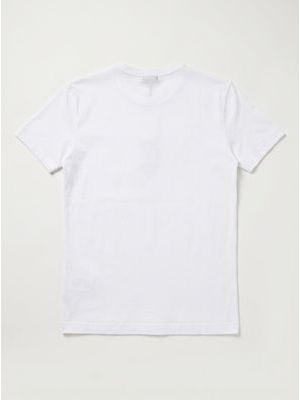 2. Solid color T-shirt White