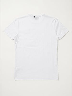 2. Solid color T-shirt White