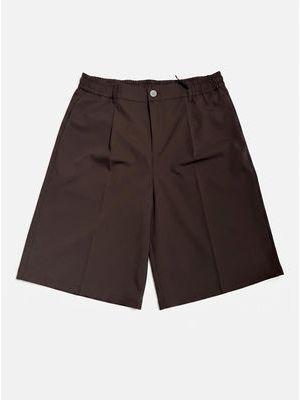 1. Bermuda in tessuto Marrone