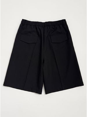 2. Bermuda in tessuto Nero