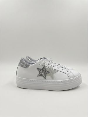 2. Handcrafted sneakers with side logo White-Silver