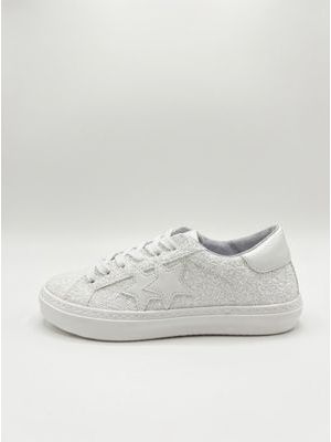 1. Handcrafted sneakers with side logo White