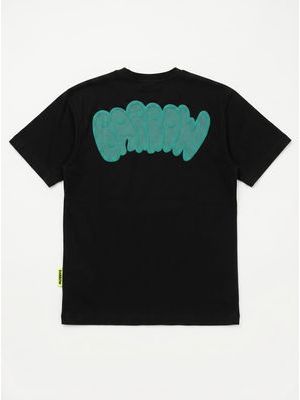 2. T-shirt logata Nero