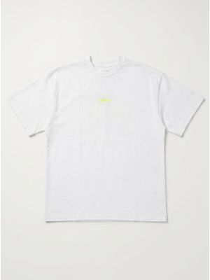 1. Plain T-shirt White