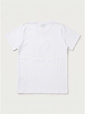 2. Solid color T-shirt White