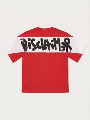 2. Solid color T-shirt Red