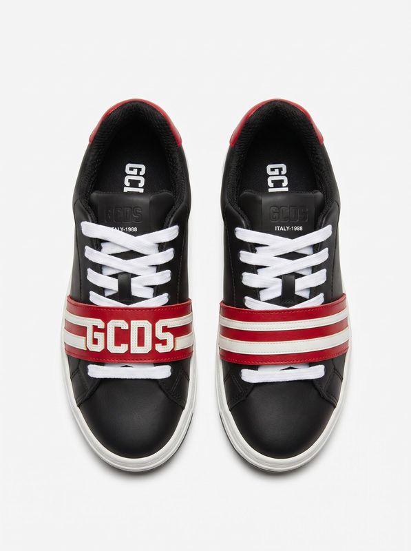 2. Sneakers logate Nero GCDS gck103b