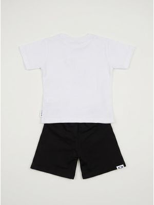 2. Logoed set Black and White