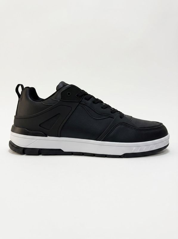 2. Sneakers logate Nero Icon ico5618su