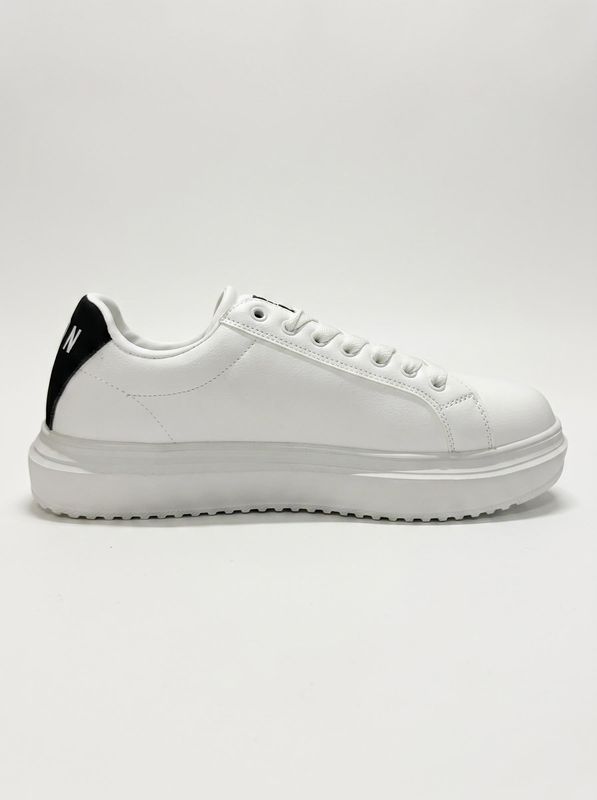 2. Sneakers logate Bianco Icon ic60106su/
