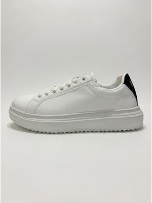 1. Sneakers logate Bianco