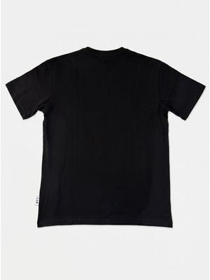 2. T-shirt logata Nero