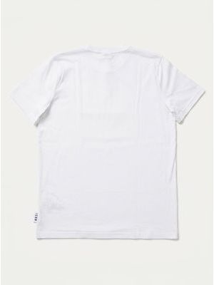 2. Logo T-shirt White