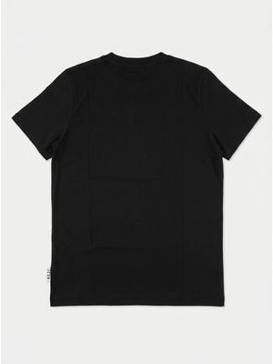 2. T-shirt logata Nero
