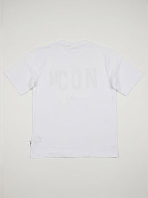 2. Plain T-shirt with logo White