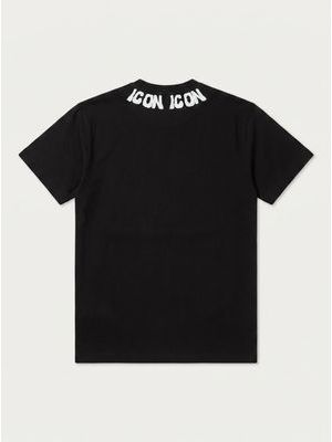 2. Solid color T-shirt Black