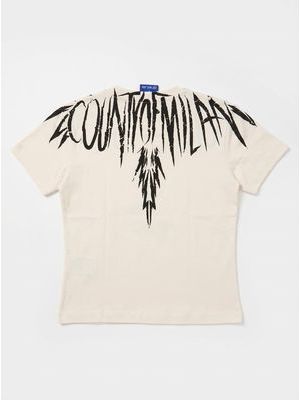 2. Logo T-shirt Cream