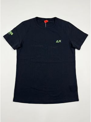1. Logo T-shirt Blue